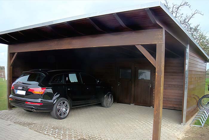 Carports in Holzbauweise für langlebigen Wetterschutz